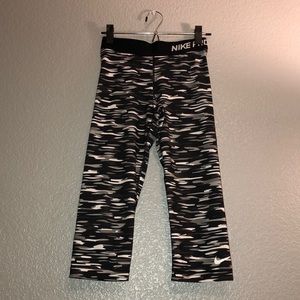 Nike pro leggings